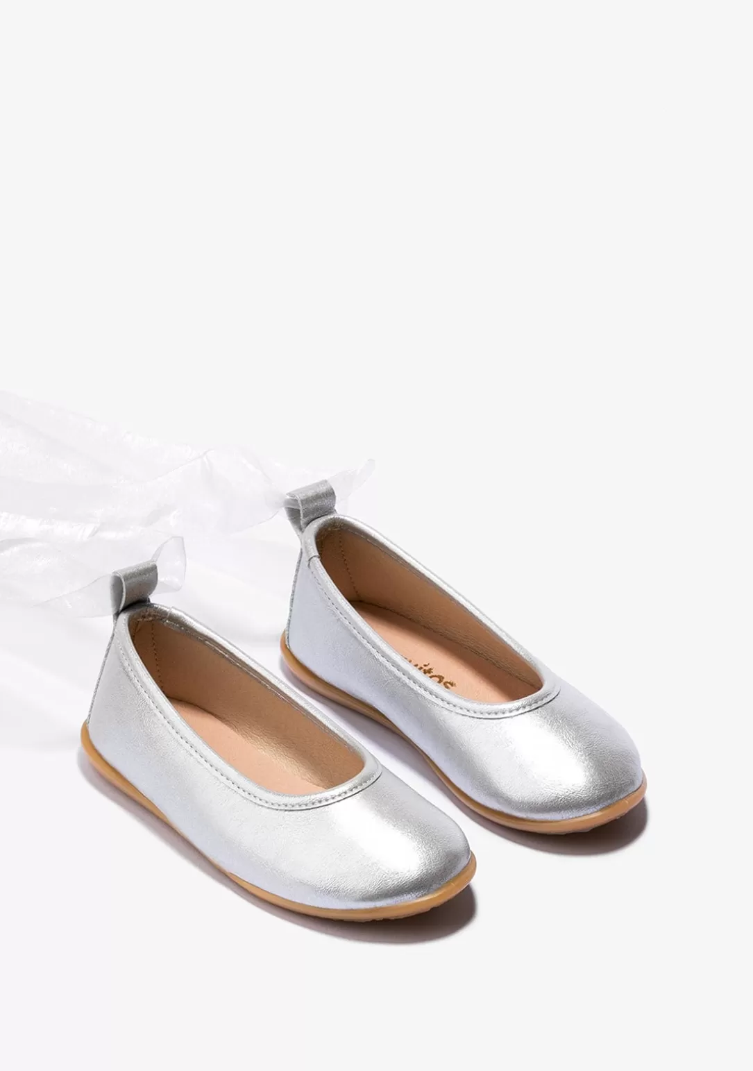 bailarinas_de_nia_lazo_metalizado_plata_2.webp Conguitos Zapatos De Ceremonia | Bailarinas^Bailarinas De Niña Lazo Metalizado Plata