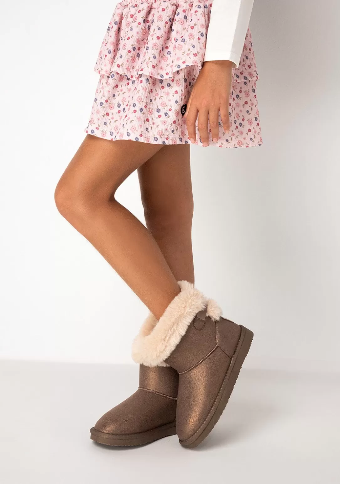 botas_australianas_de_nia_strass_bronce_bw_3.webp Conguitos Botas Australianas | Botas Australianas^Botas Australianas De Niña Strass Bronce B&W