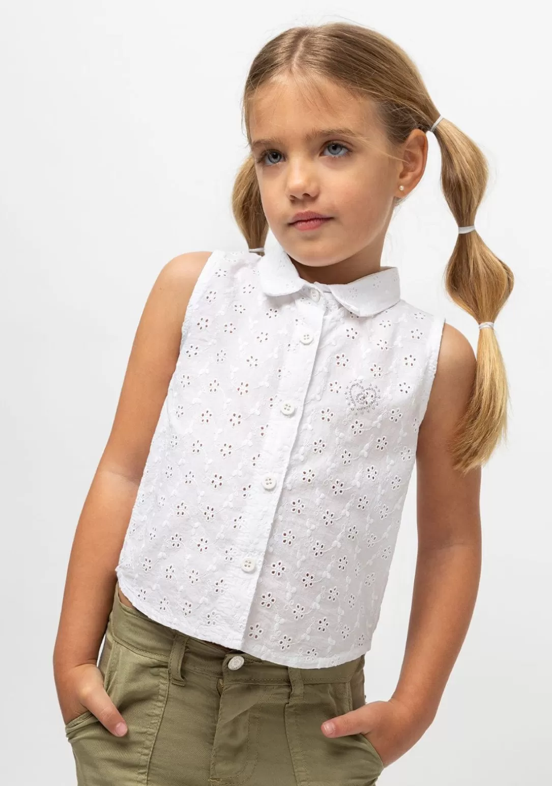 camisa_de_nia_troquelada_blanco_2.webp Conguitos Camisetas^Camisa De Niña Troquelada Blanco