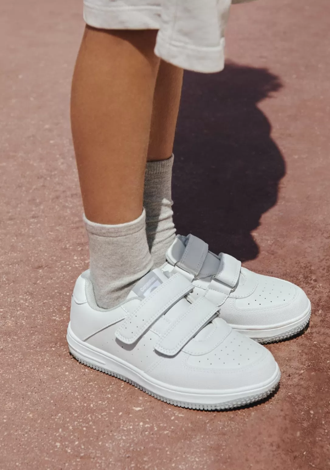 deportivos_unisex_blanco__gris_5.webp Conguitos Zapatillas | Colegiales^Deportivos Unisex Blanco / Gris