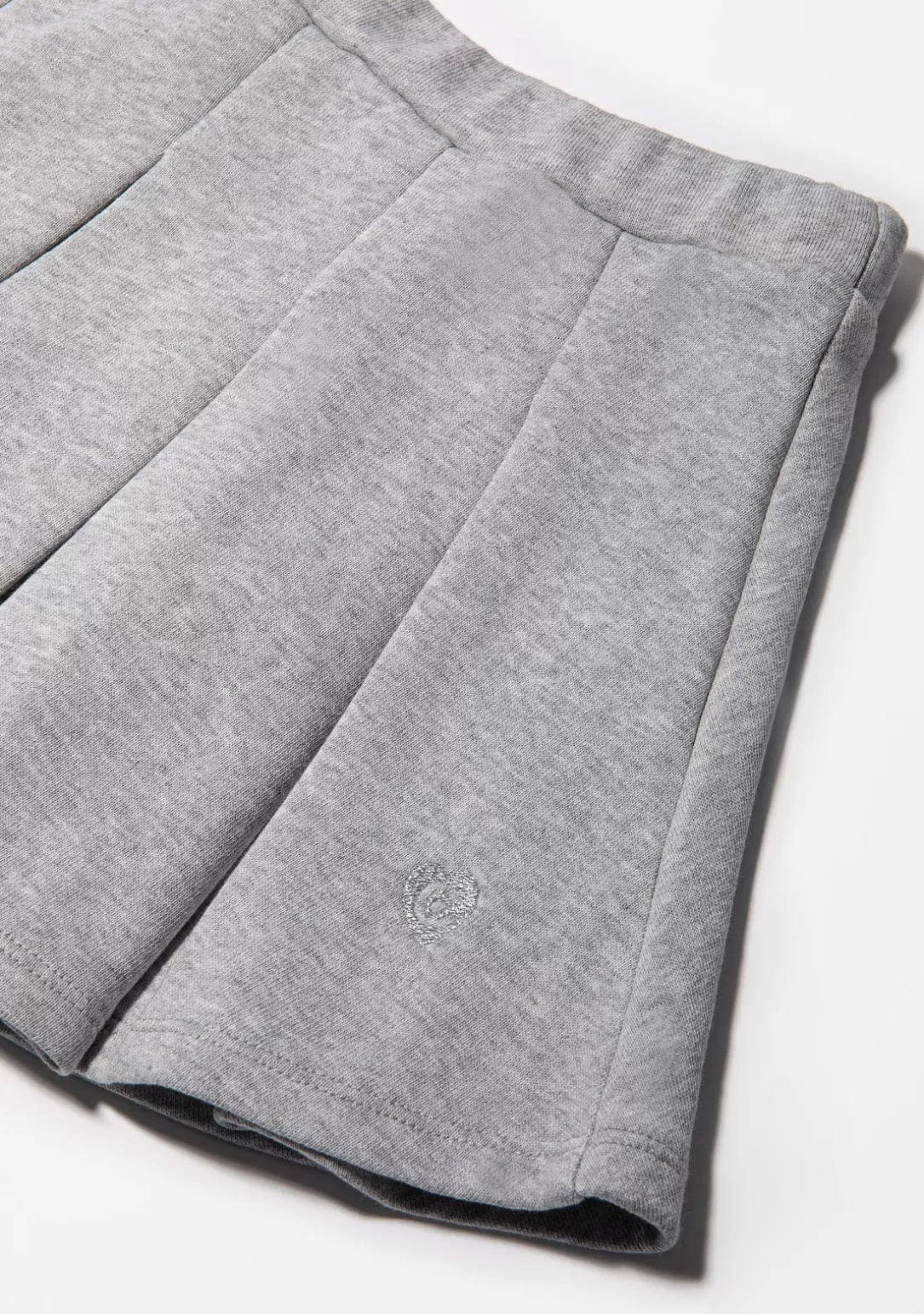 falda_de_nia_basic_gris_3.webp Conguitos Faldas^Falda De Niña Basic Gris