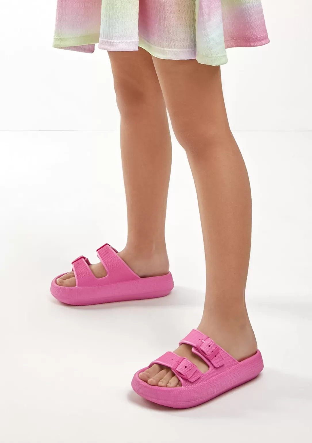 sandalias_doble_hebilla_bio_fucsia_3.webp Conguitos Sandalias | Sandalias^Sandalias Doble Hebilla Bio Fucsia