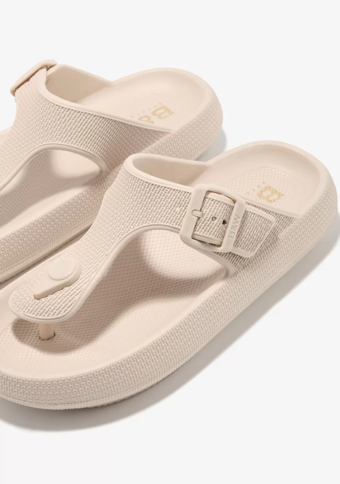 sandalias_hebilla_beige_2-1.webp Conguitos Sandalias | Chanclas^Sandalias Hebilla Beige