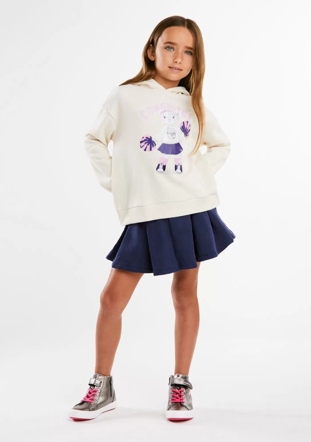 sudadera_osita_animadora_beige_4.webp Conguitos Sudaderas^Sudadera Osita Animadora Beige