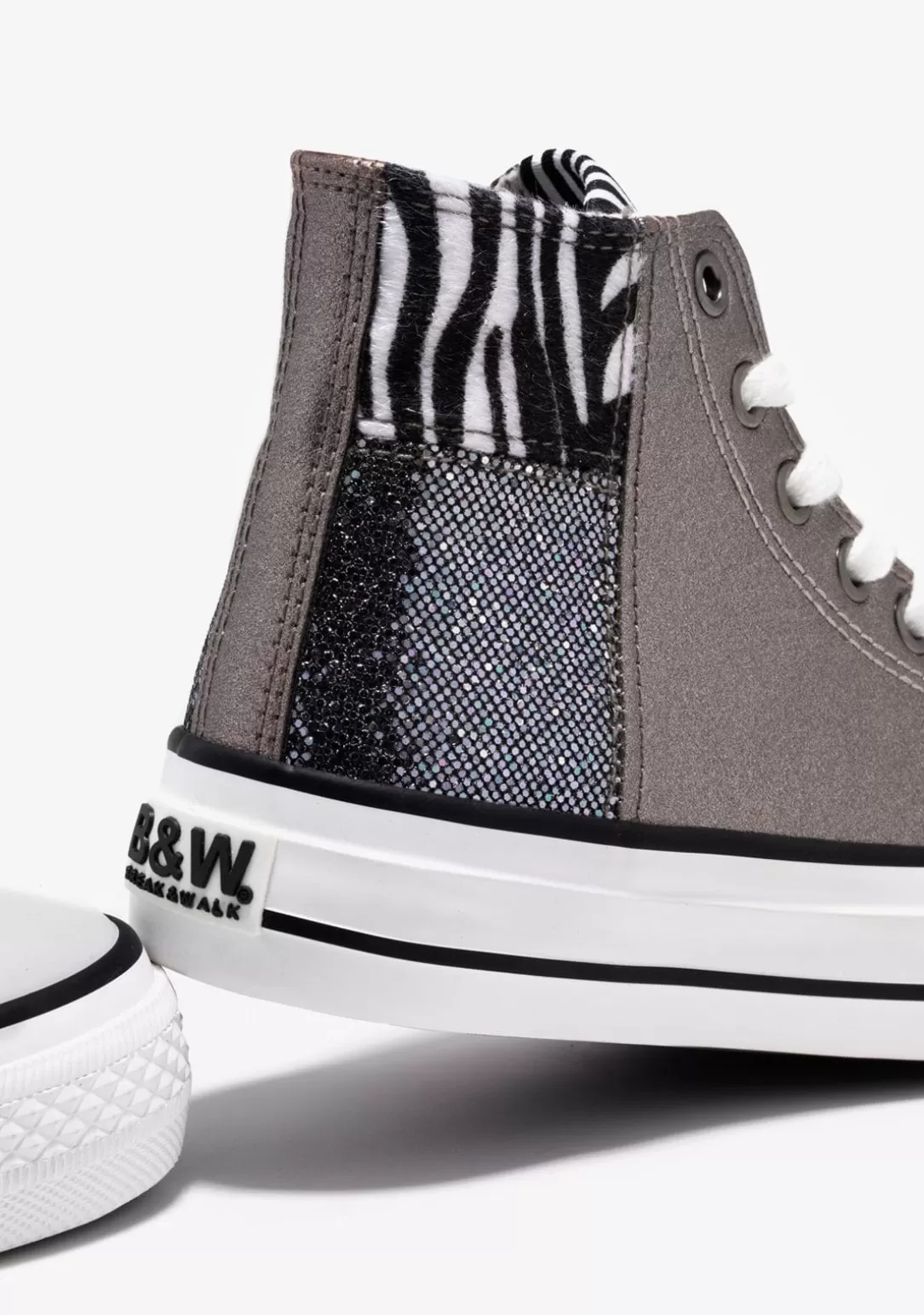 zapatillas_altas_de_nia_patchwork_multicolor_bw_2.webp Conguitos Zapatillas | Zapatillas^Zapatillas Altas De Niña Patchwork Multicolor B&W