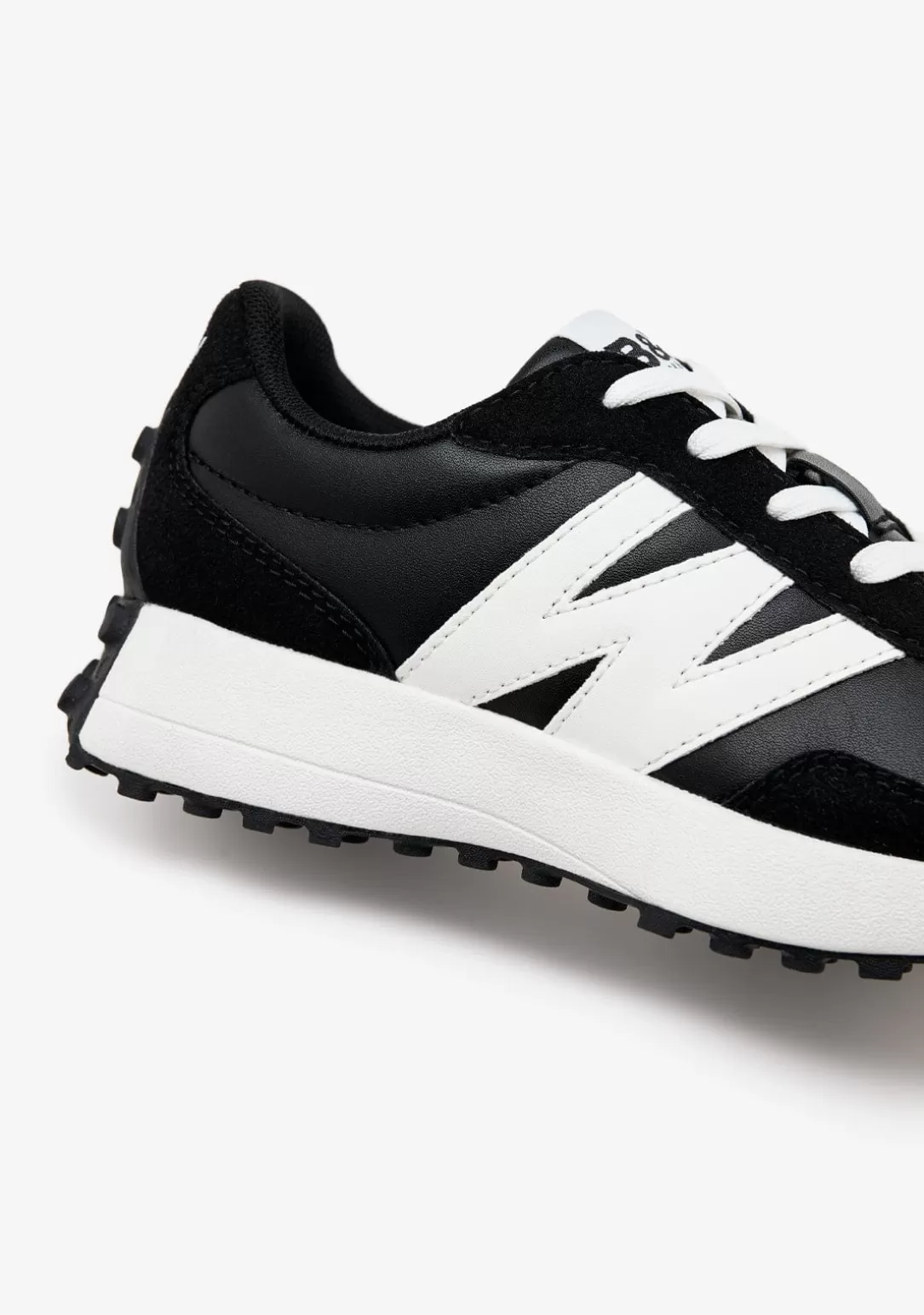 zapatillas_negro__blanco_bw_2.webp Conguitos Zapatillas | Zapatillas^Zapatillas Negro / Blanco B&W