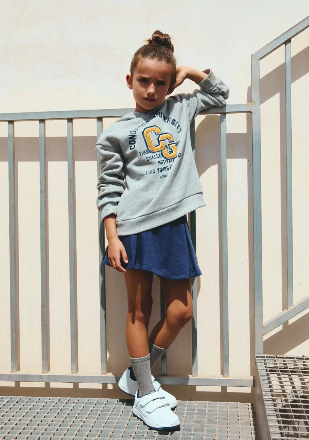 zapatillas_unisex_blanco__azul_marino_4.webp Conguitos Colegiales | Zapatillas^Zapatillas Unisex Blanco / Azul Marino